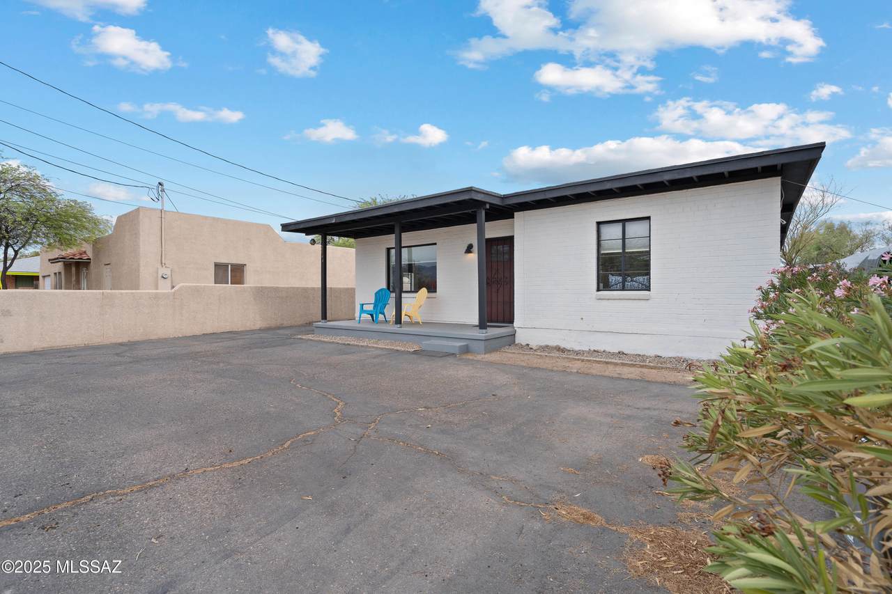 2844 Edison Street - Photo 1