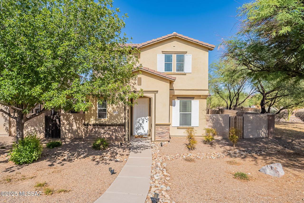 493 Paseo Celestial - Photo 1