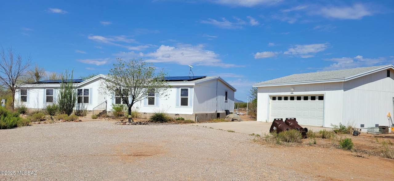 18057 Lickskillet Lane - Photo 1