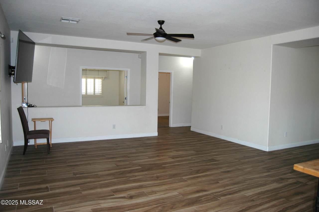 https://bt-photos.global.ssl.fastly.net/tucson/1280_boomver_1_22519118-2.jpg