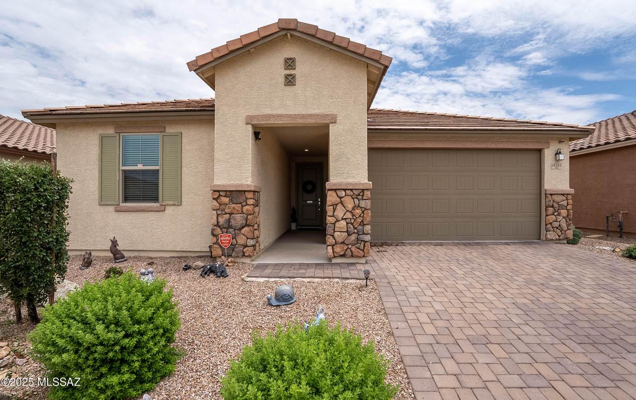 10245 Wheel Spoke Lane - Photo 1