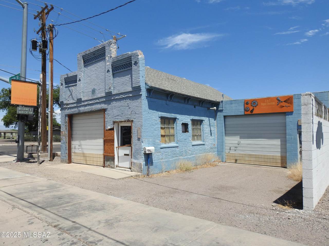 3996 Main Street - Photo 1