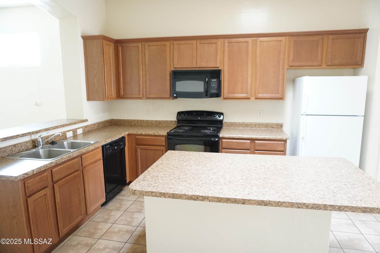 https://bt-photos.global.ssl.fastly.net/tucson/1280_boomver_1_22520605-2.jpg