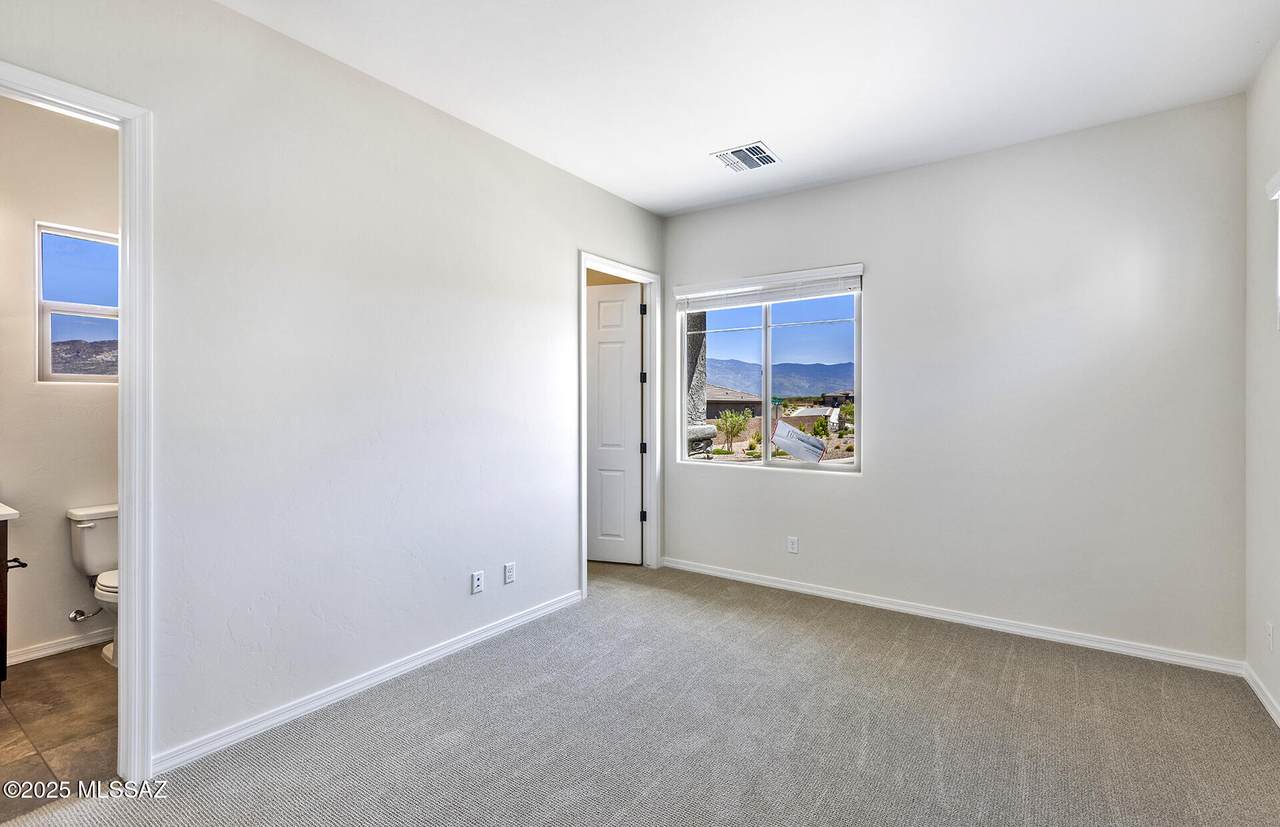 https://bt-photos.global.ssl.fastly.net/tucson/orig_boomver_1_22520999-2.jpg