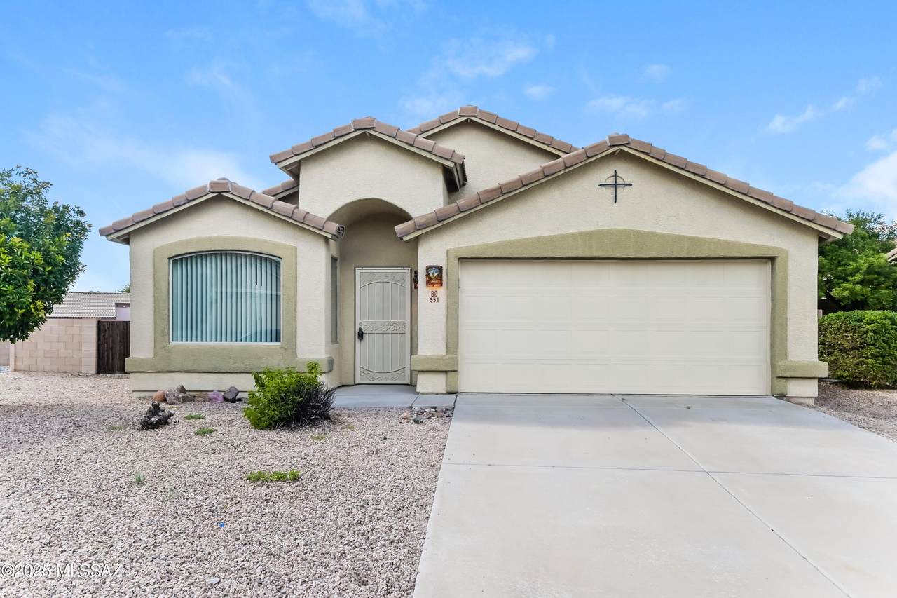554 Sunny Rock Drive - Photo 1