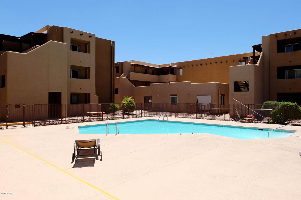 1810 Blacklidge Drive - Photo 1