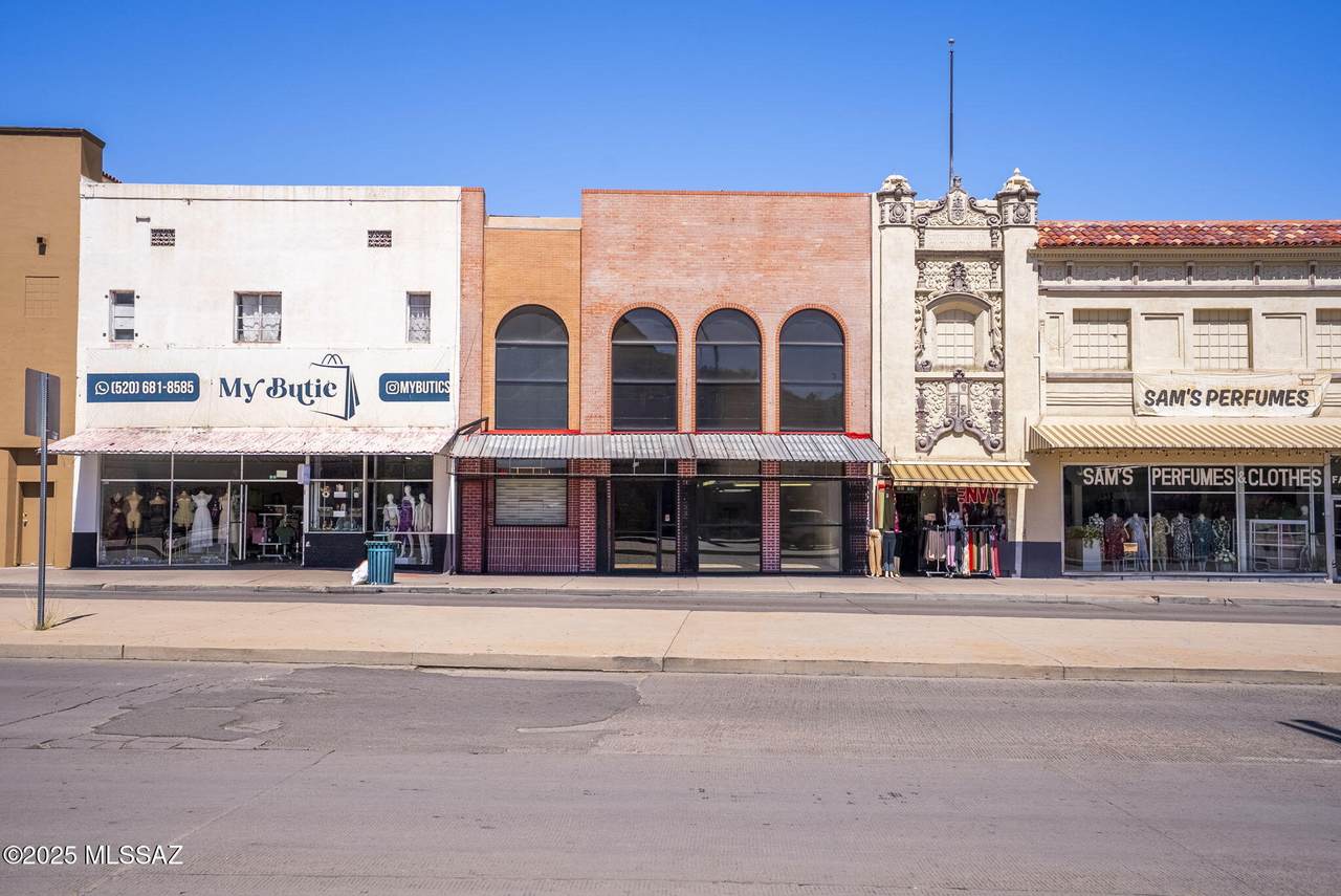 65 Grand Avenue - Photo 1