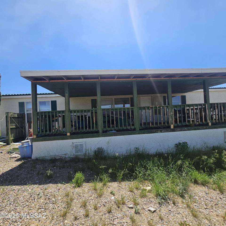 977 Saddleback Circle - Photo 1