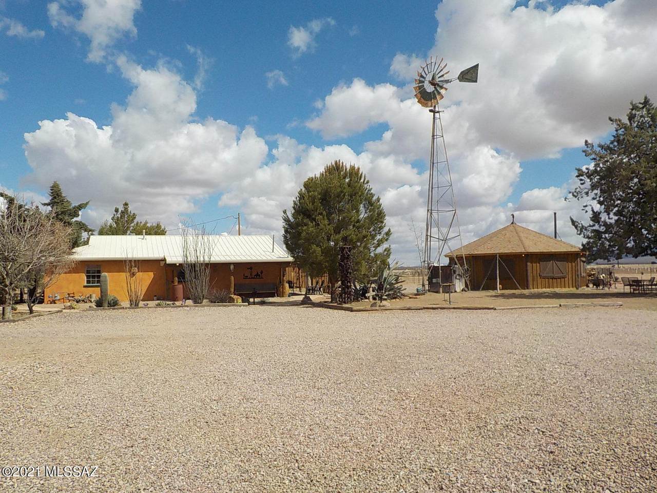 10023 Bell Road - Photo 1