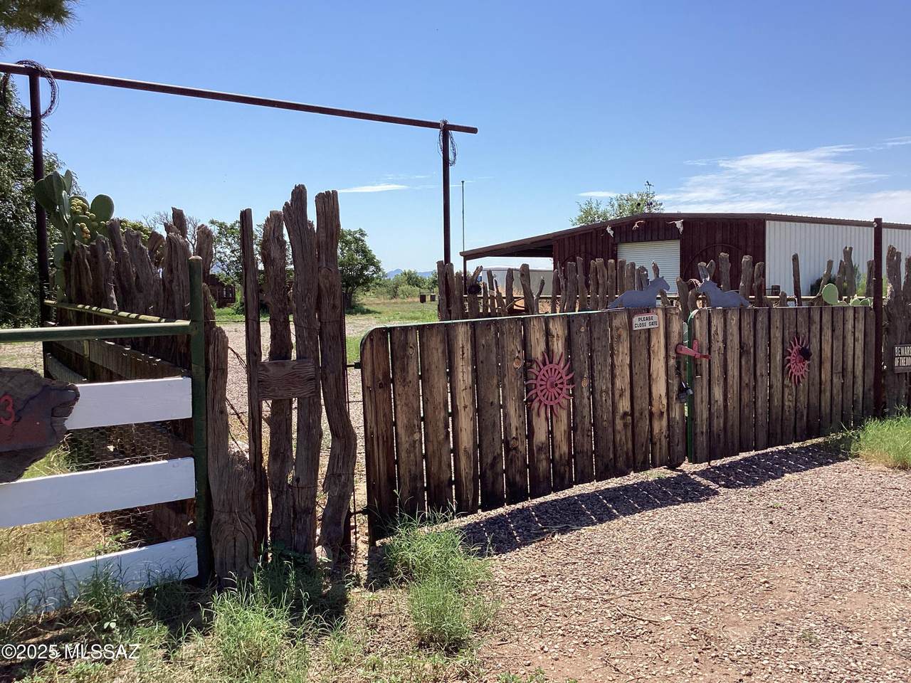 https://bt-photos.global.ssl.fastly.net/tucson/orig_boomver_1_22521542-2.jpg