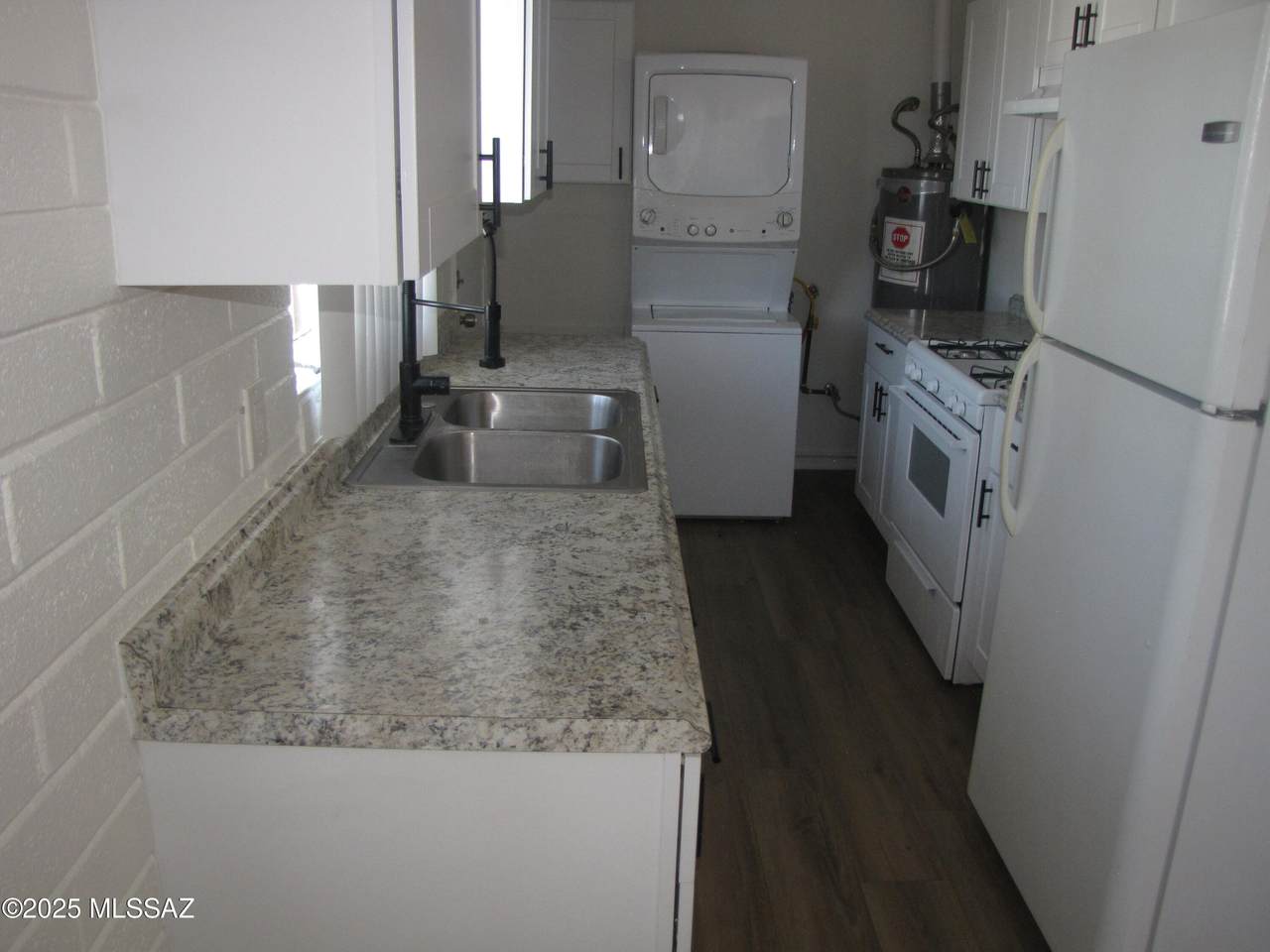 https://bt-photos.global.ssl.fastly.net/tucson/1280_boomver_1_22521698-2.jpg