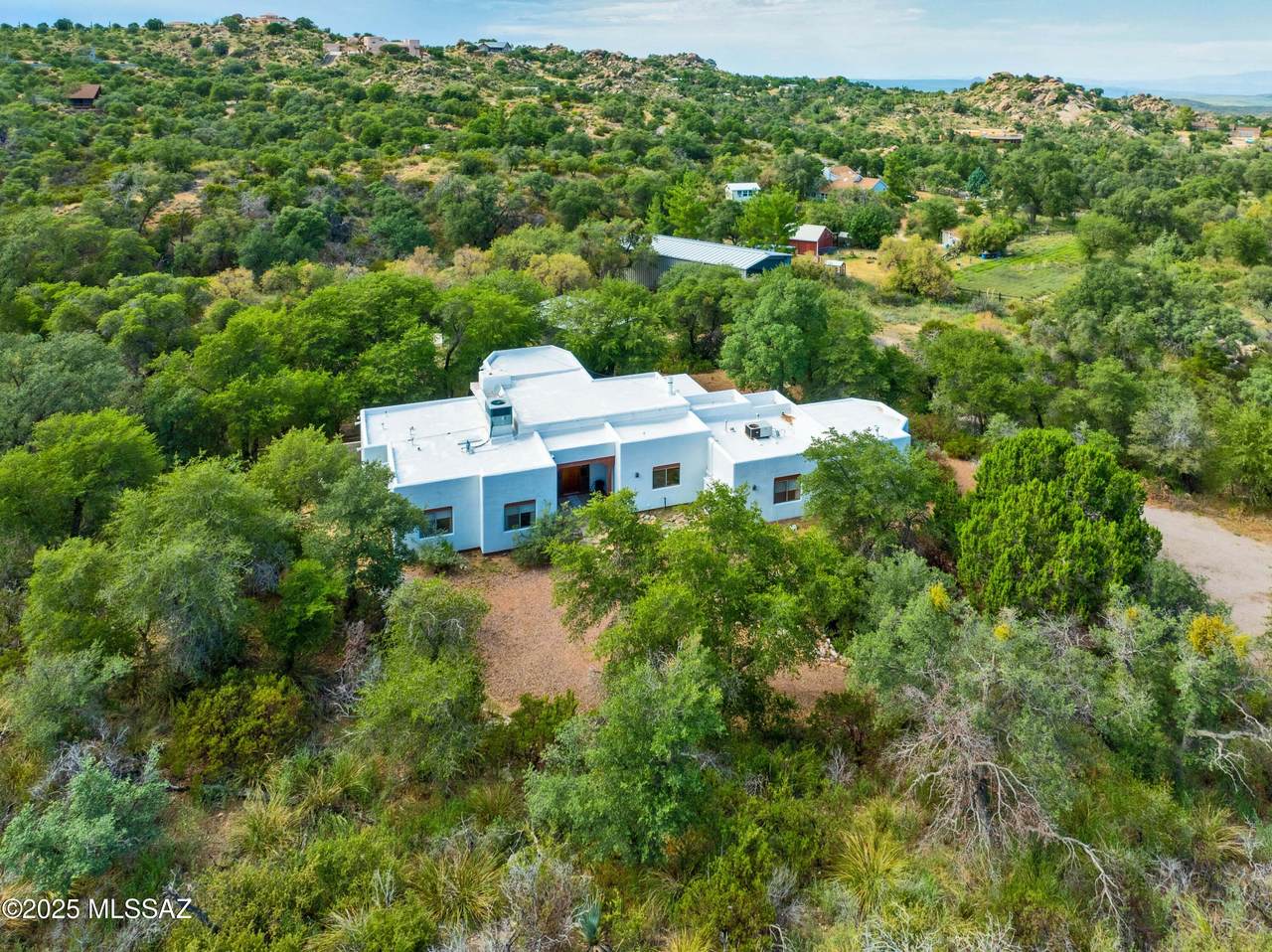 117 Hobe Road - Photo 1