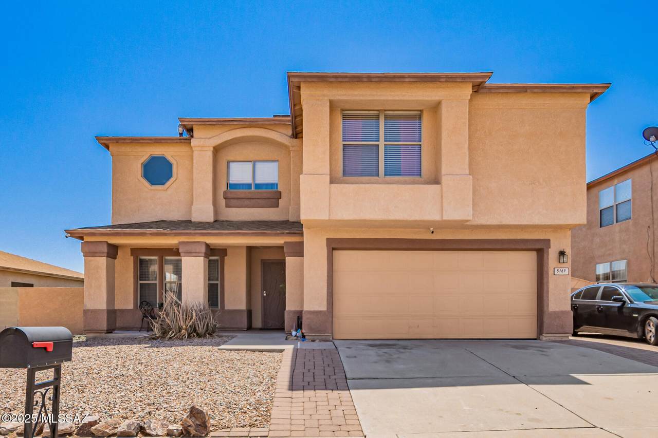 https://bt-photos.global.ssl.fastly.net/tucson/1280_boomver_1_22522115-2.jpg