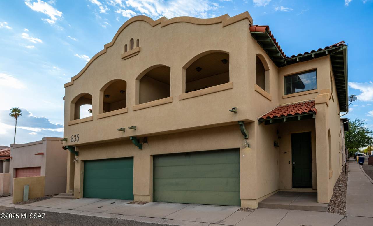 635 Harvill Drive - Photo 1