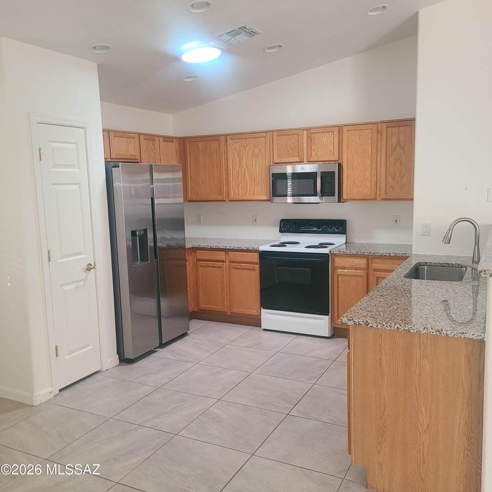https://bt-photos.global.ssl.fastly.net/tucson/1280_boomver_1_22522410-2.jpg
