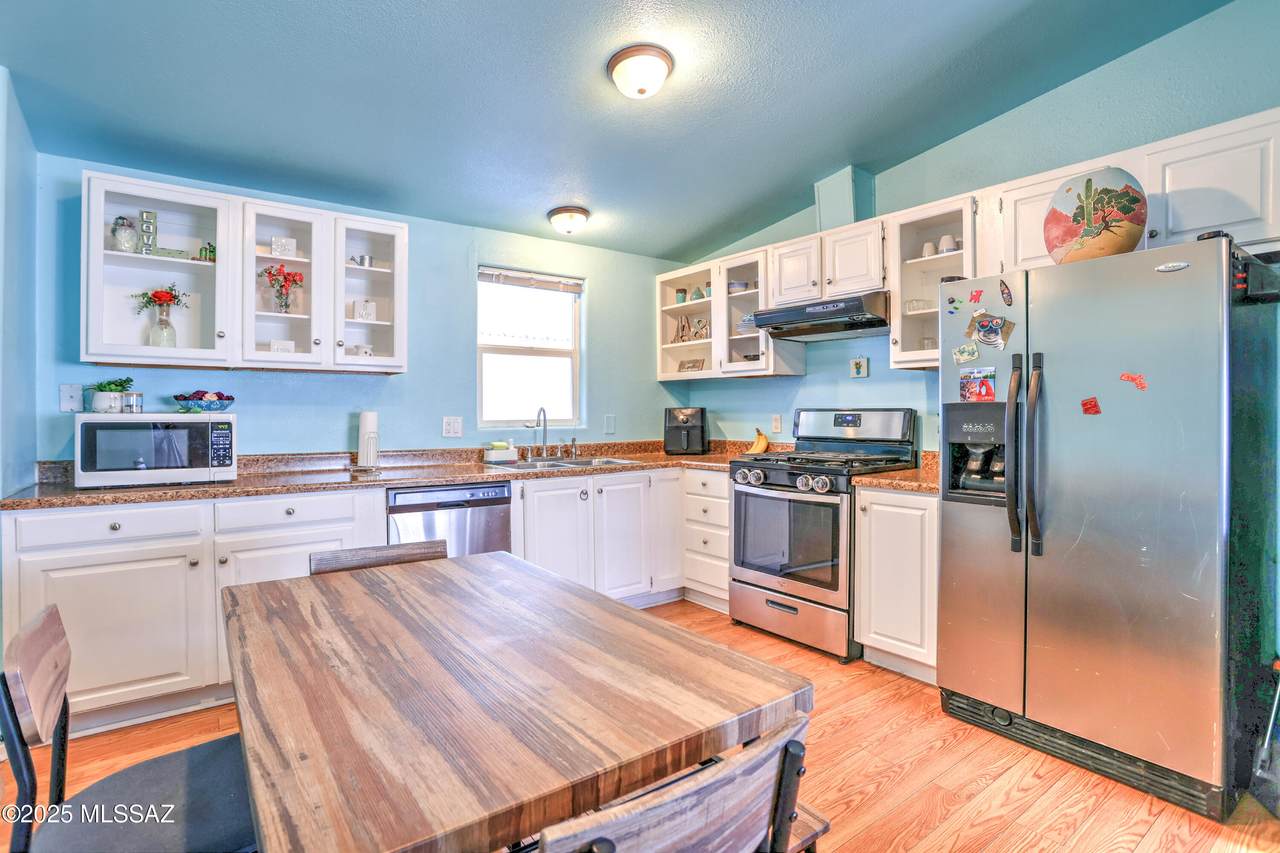 3048 Acacia Club Lane - Photo 1