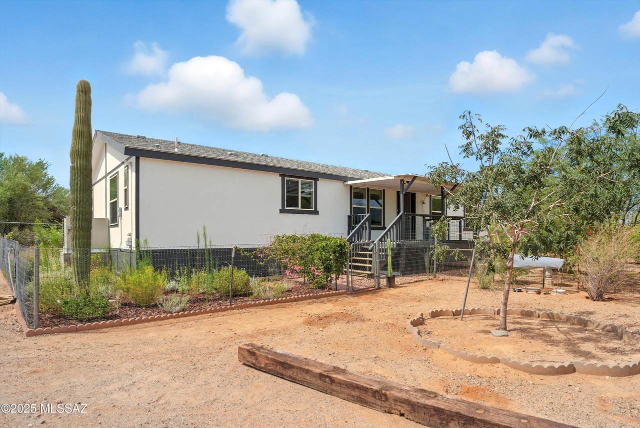 10597 Mars Road - Photo 1