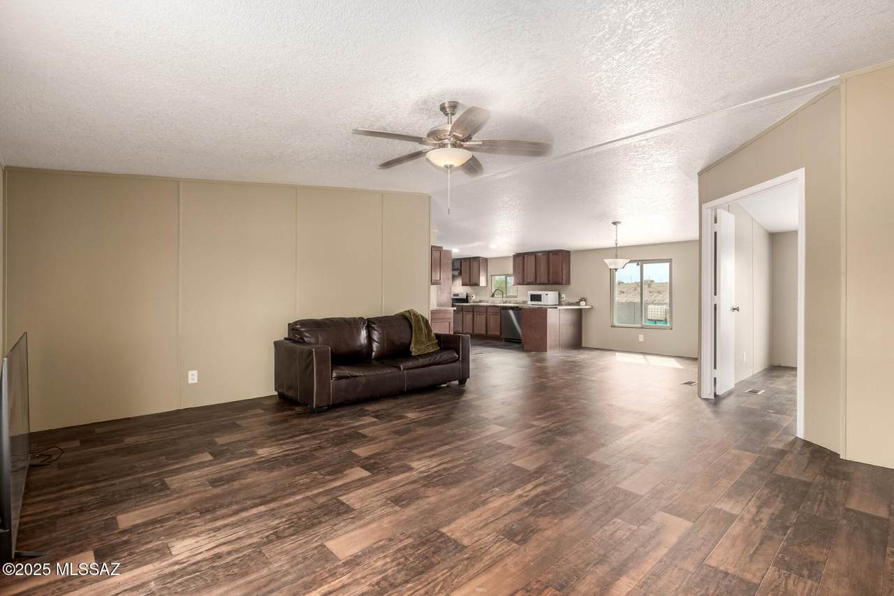 https://bt-photos.global.ssl.fastly.net/tucson/1280_boomver_1_22522910-2.jpg