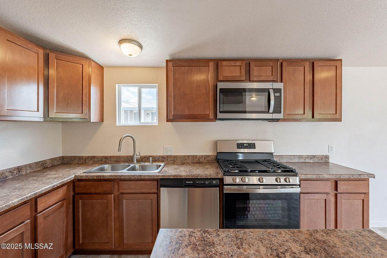 https://bt-photos.global.ssl.fastly.net/tucson/1280_boomver_1_22523622-2.jpg