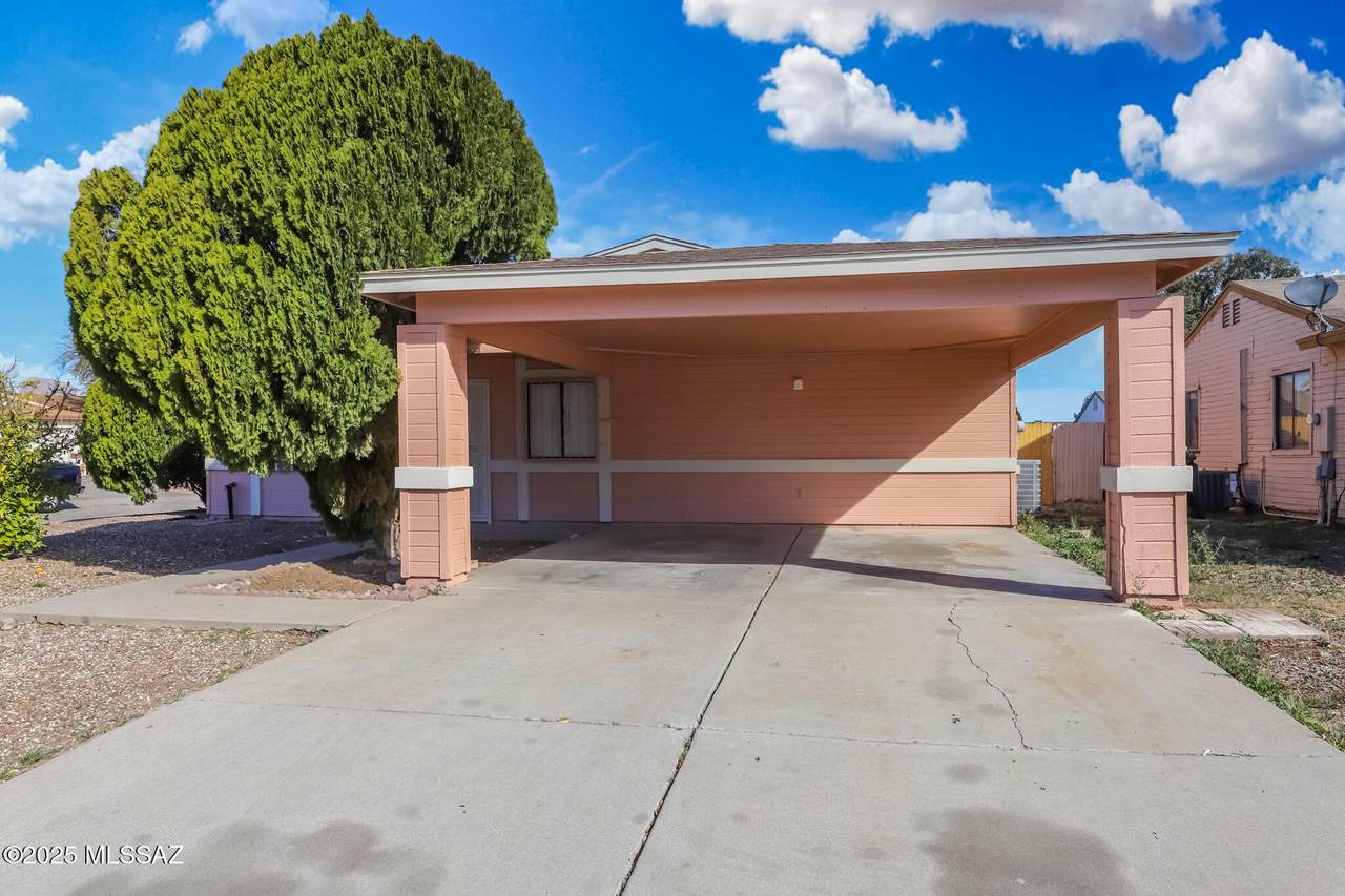 1980 Chablis Place - Photo 1