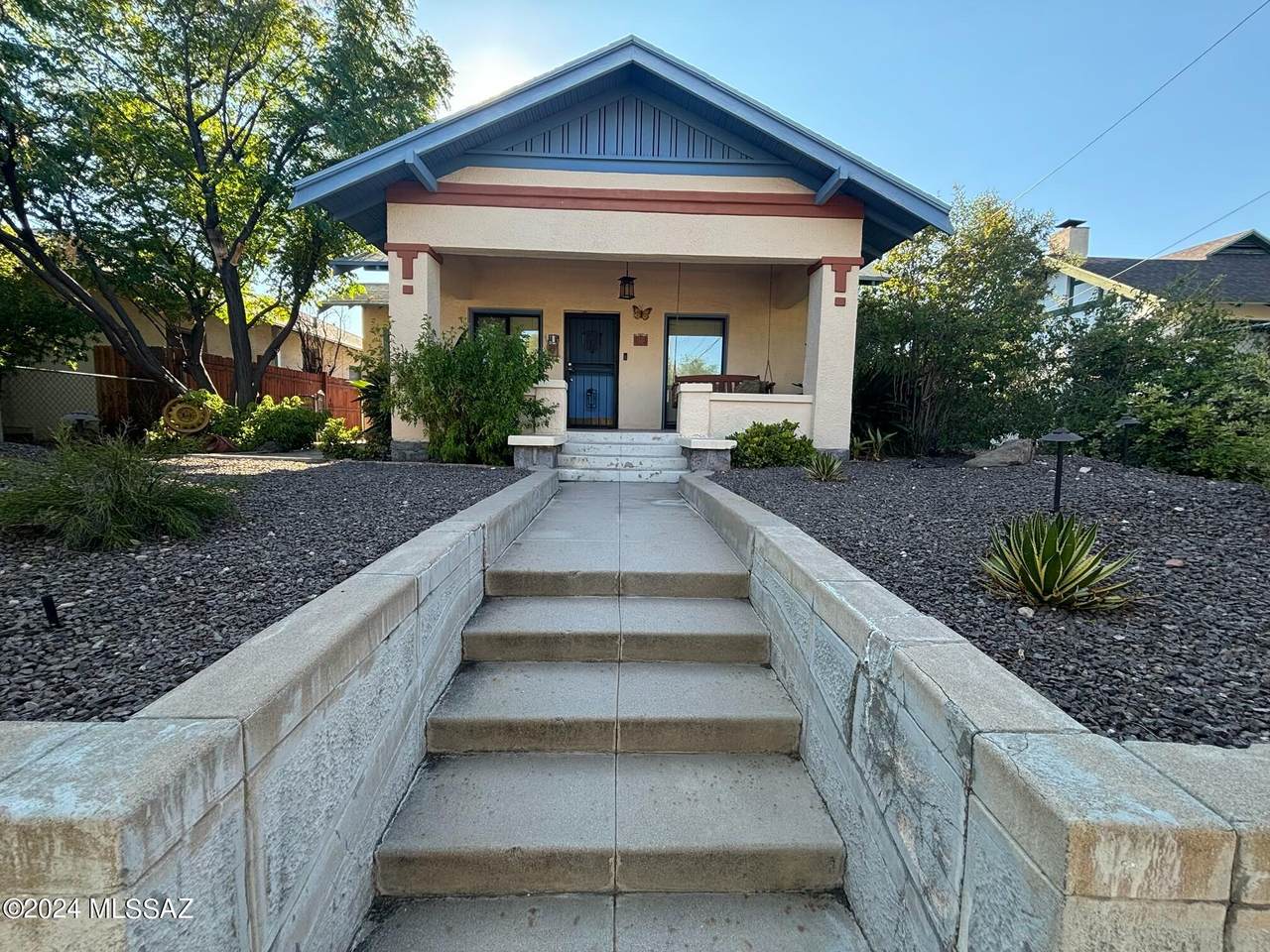 615 3rd Avenue - Photo 1