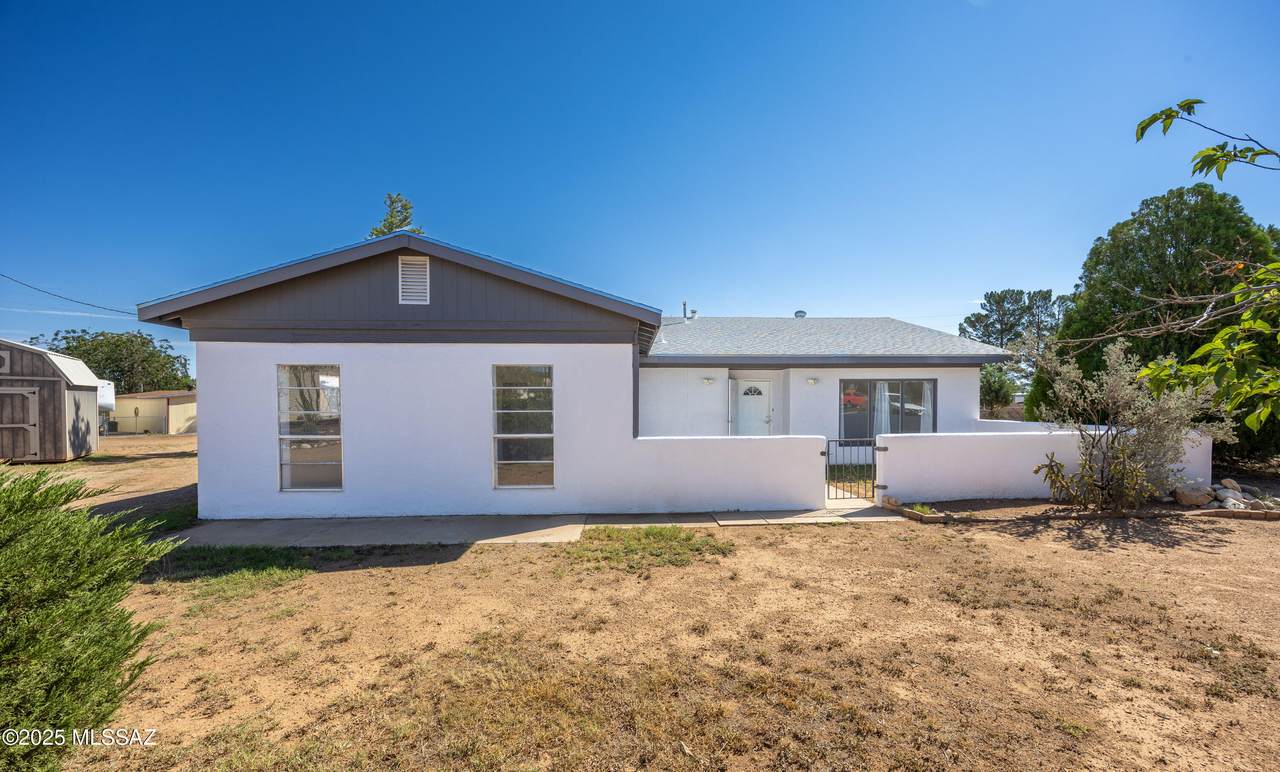 106 Neff Place - Photo 1