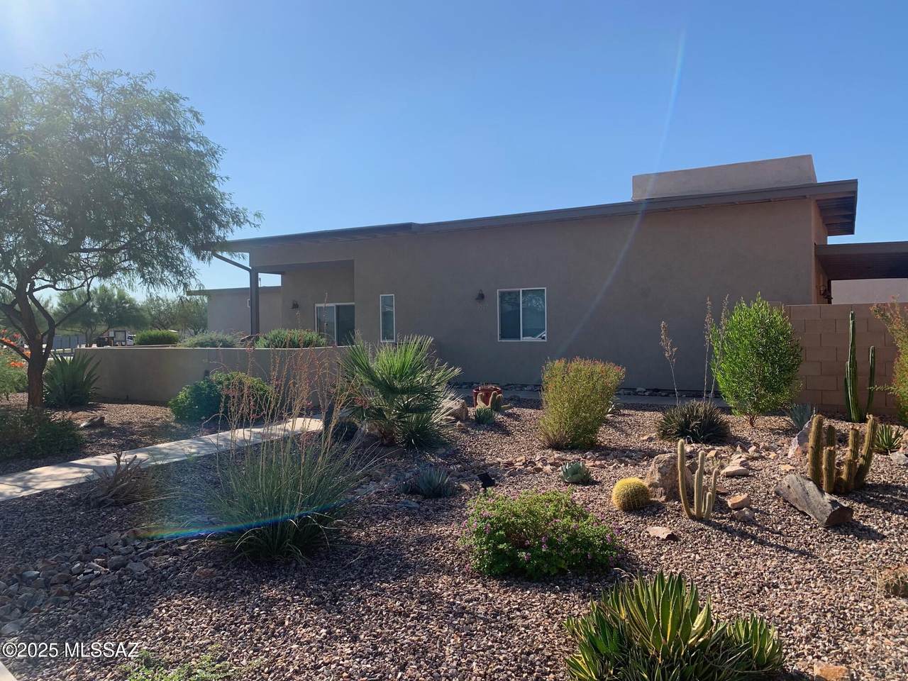 3027 Dales Crossing Drive - Photo 1