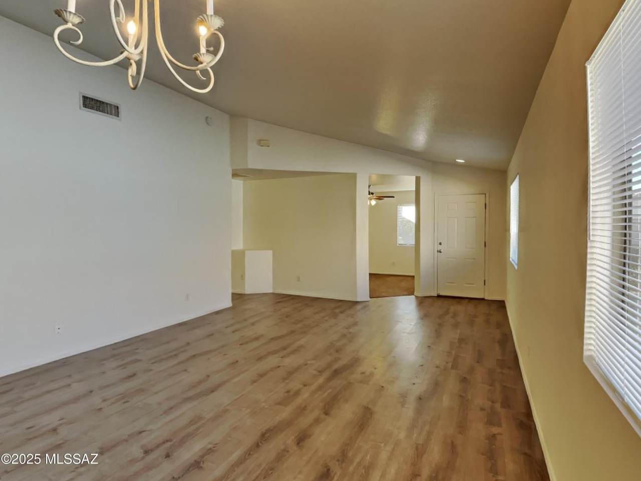 https://bt-photos.global.ssl.fastly.net/tucson/1280_boomver_1_22525185-2.jpg