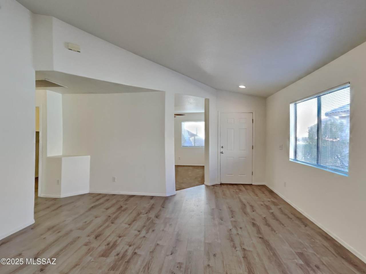 https://bt-photos.global.ssl.fastly.net/tucson/1280_boomver_1_22525185-2.jpg