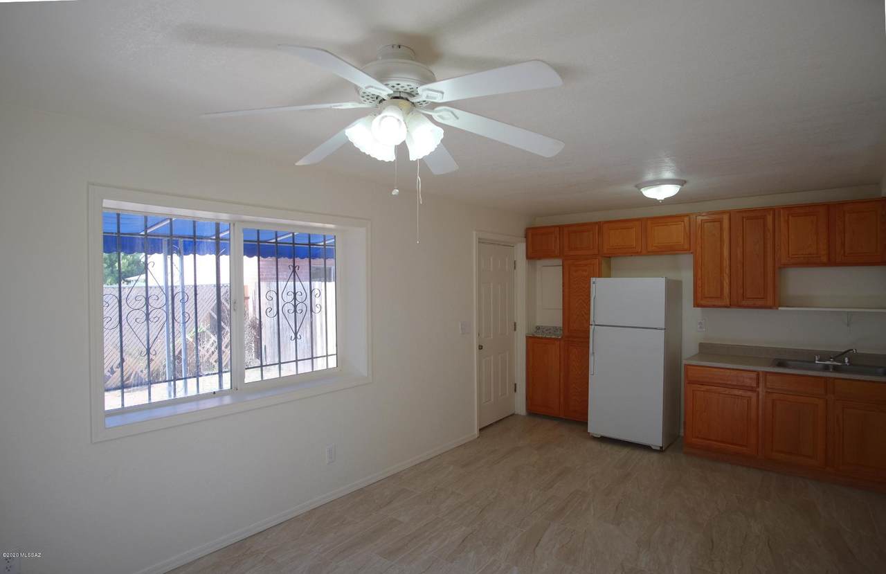 3802 32nd Street - Photo 1