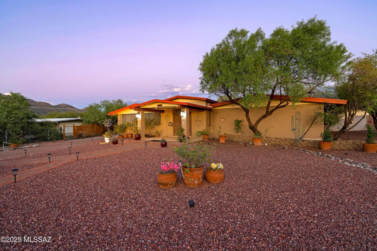 https://bt-photos.global.ssl.fastly.net/tucson/1280_boomver_1_22525317-2.jpg