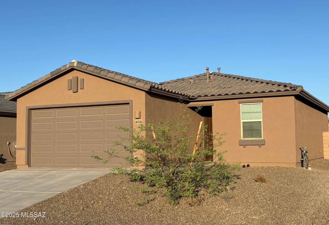 16536 Paseo El Panal - Photo 1
