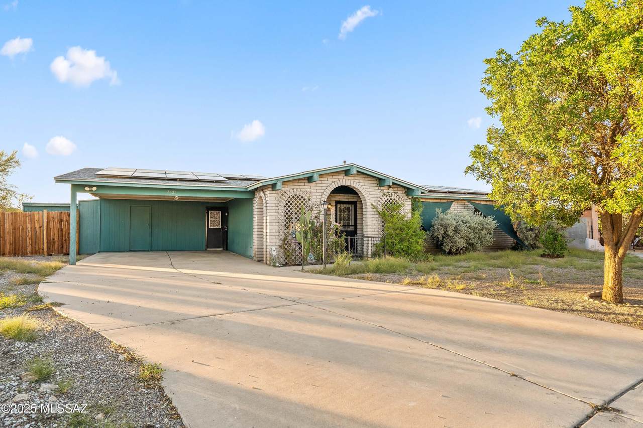 7621 Shirley Place - Photo 1