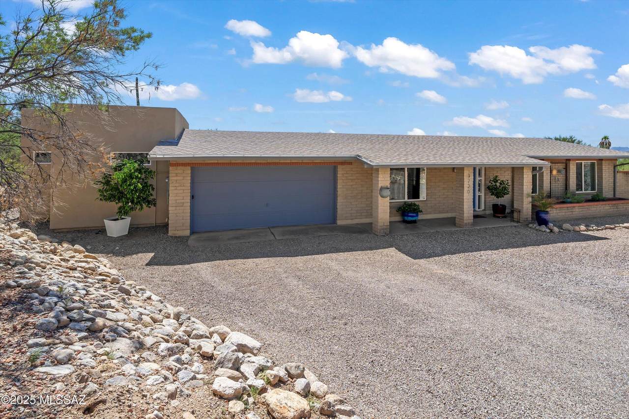 3720 Esperero Canyon Place - Photo 1