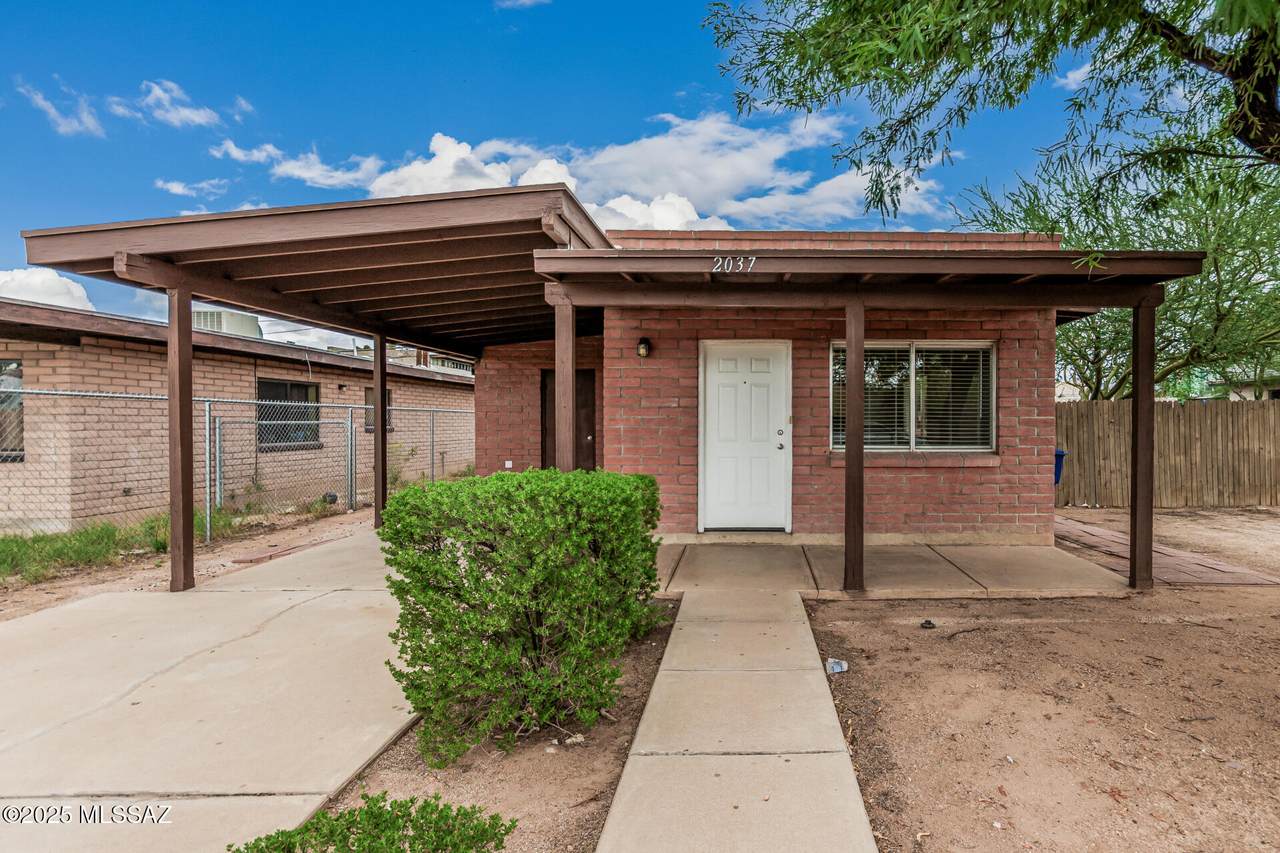 https://bt-photos.global.ssl.fastly.net/tucson/1280_boomver_1_22525575-2.jpg