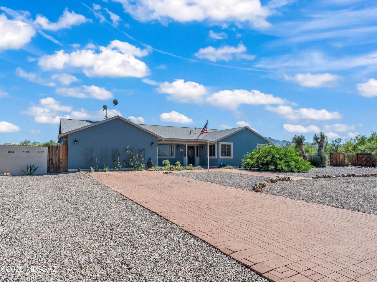 https://bt-photos.global.ssl.fastly.net/tucson/1280_boomver_1_22525589-2.jpg