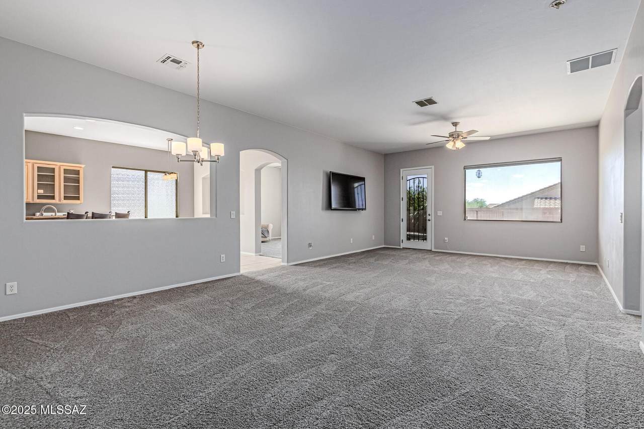 https://bt-photos.global.ssl.fastly.net/tucson/1280_boomver_1_22525596-2.jpg