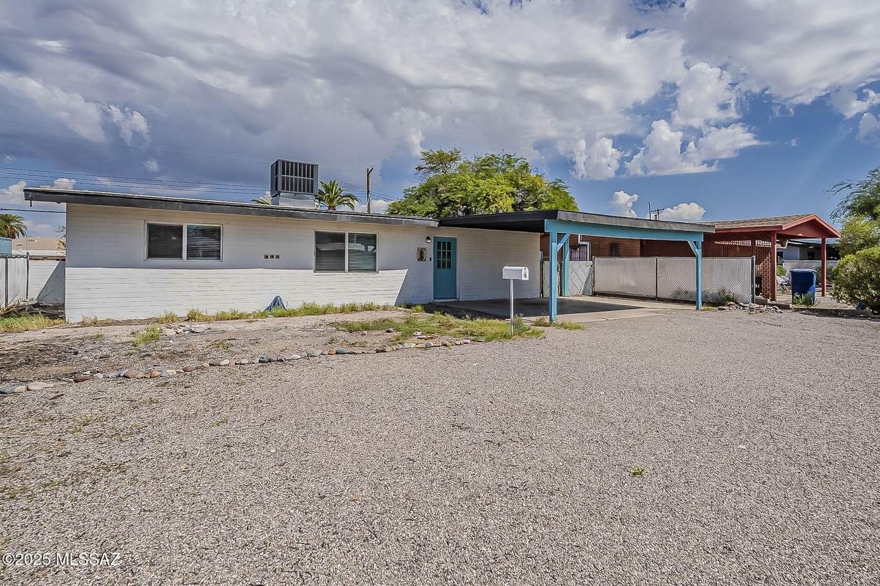 843 Alturas Street - Photo 1