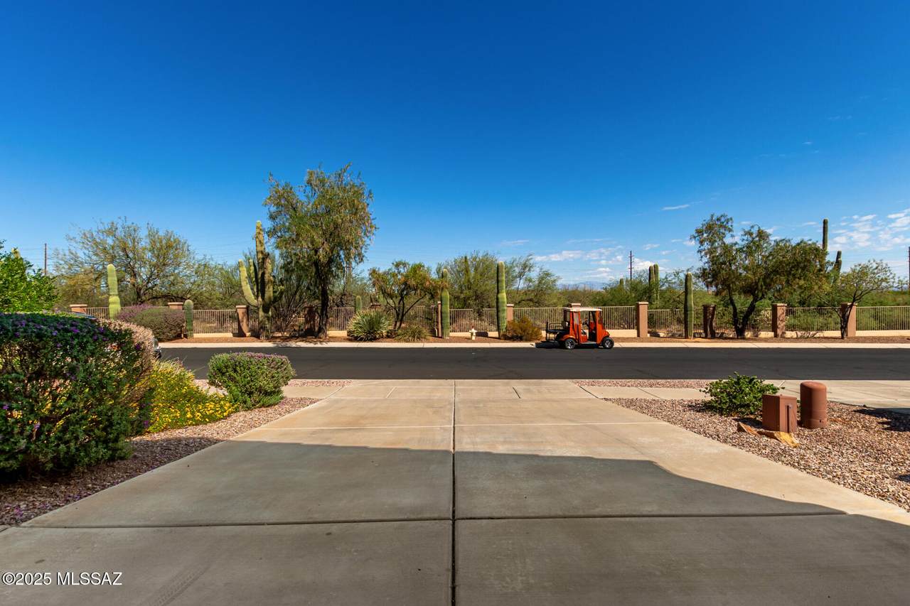 https://bt-photos.global.ssl.fastly.net/tucson/1280_boomver_2_22525981-2.jpg