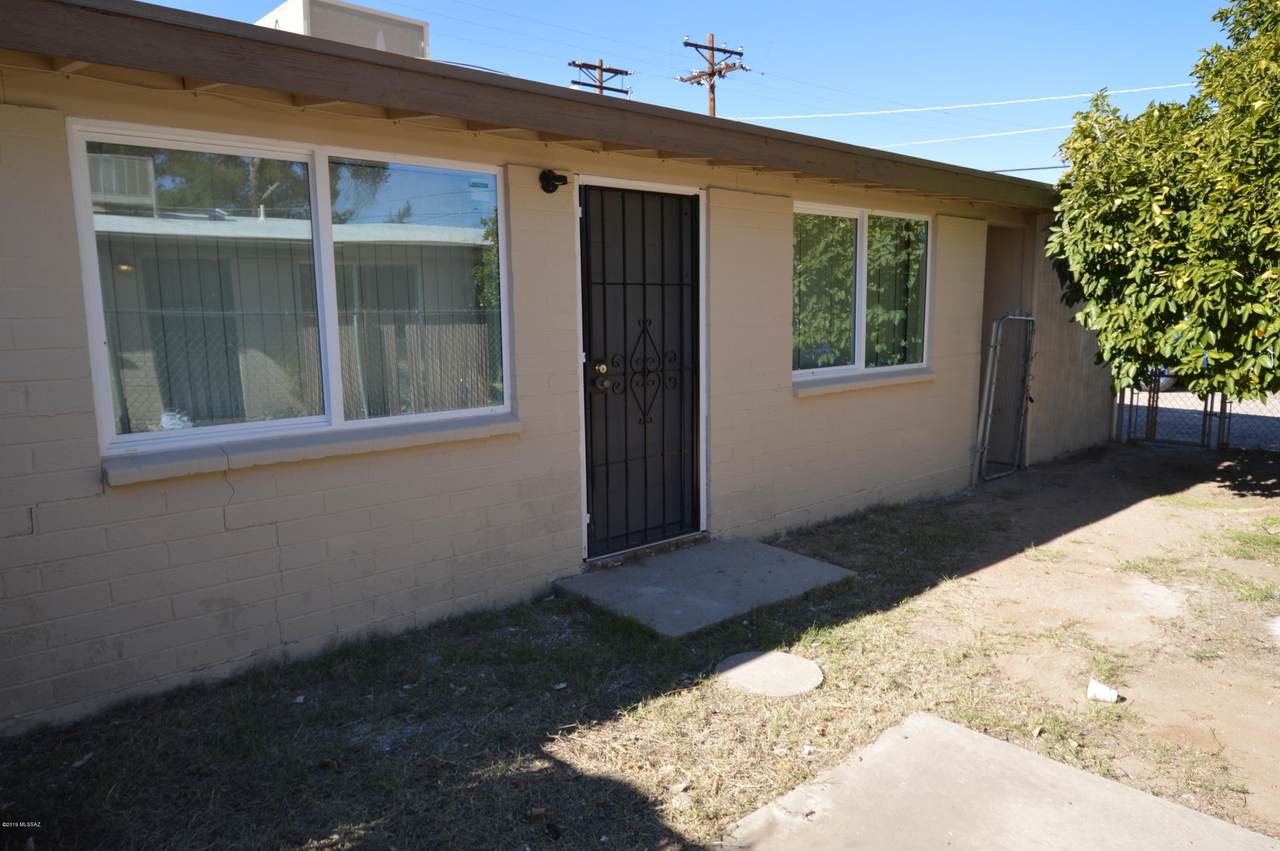 330 Navajo Road - Photo 1