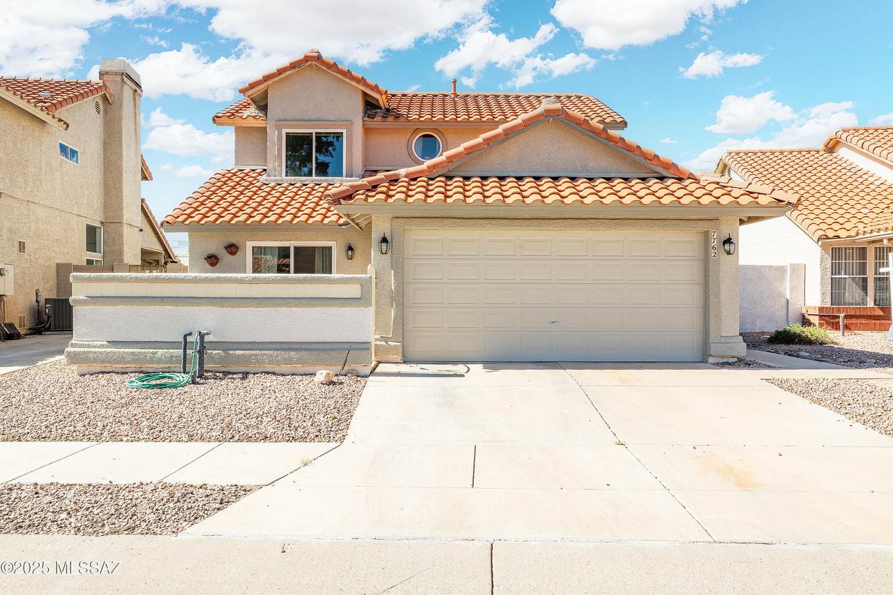 7762 Kilcormac Lane - Photo 1