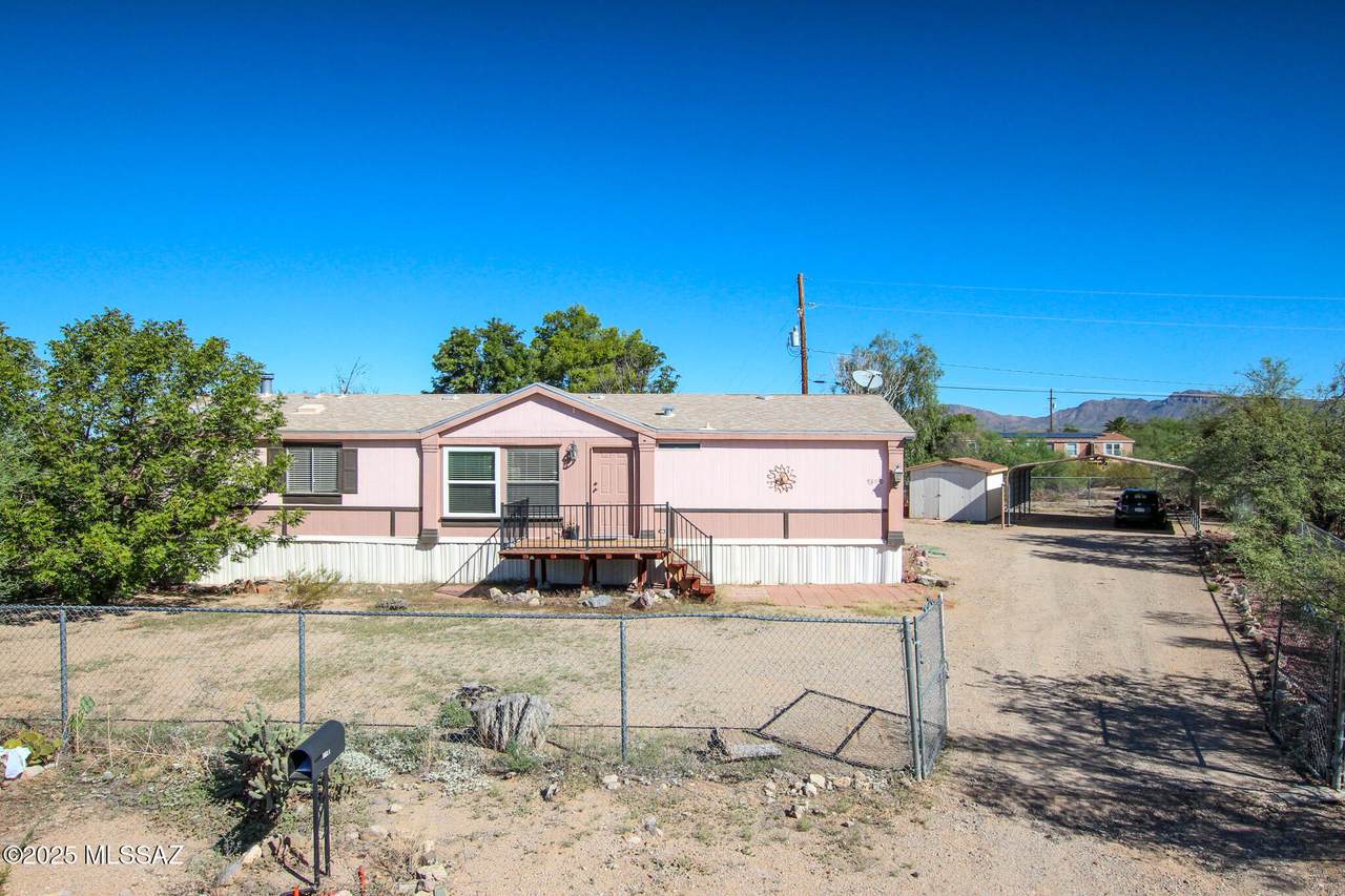 9390 Henry Street - Photo 1