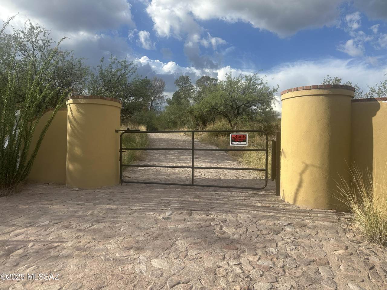 887 Roper Road - Photo 1