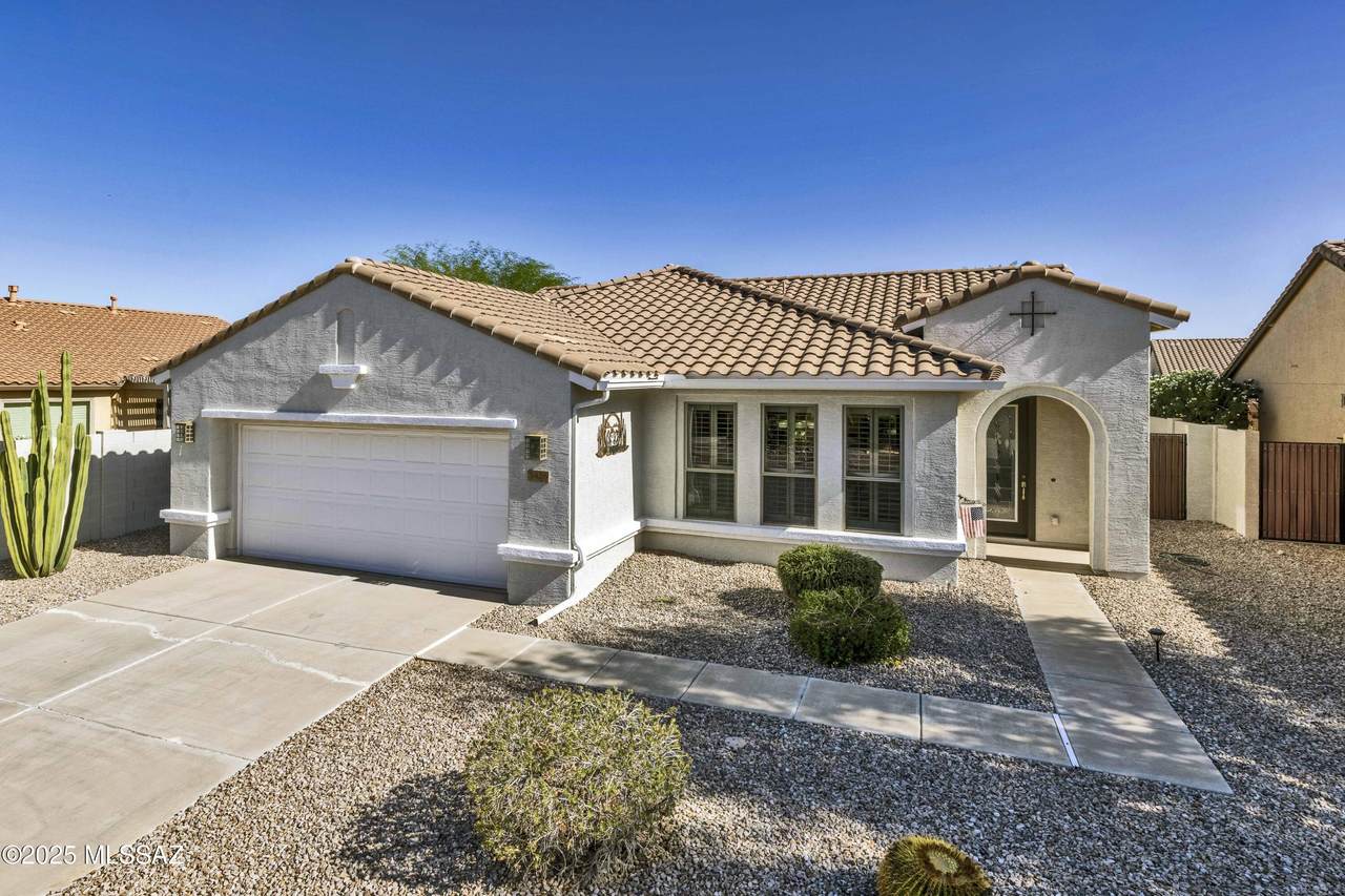 5426 Pueblo Drive - Photo 1