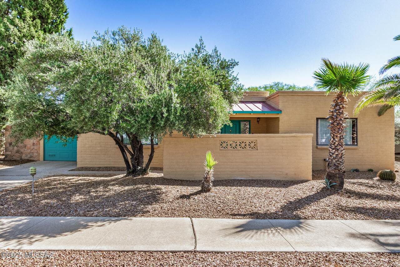https://bt-photos.global.ssl.fastly.net/tucson/1280_boomver_1_22526935-2.jpg