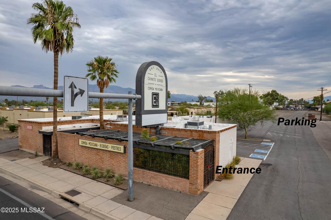 2920 Oracle Road - Photo 1