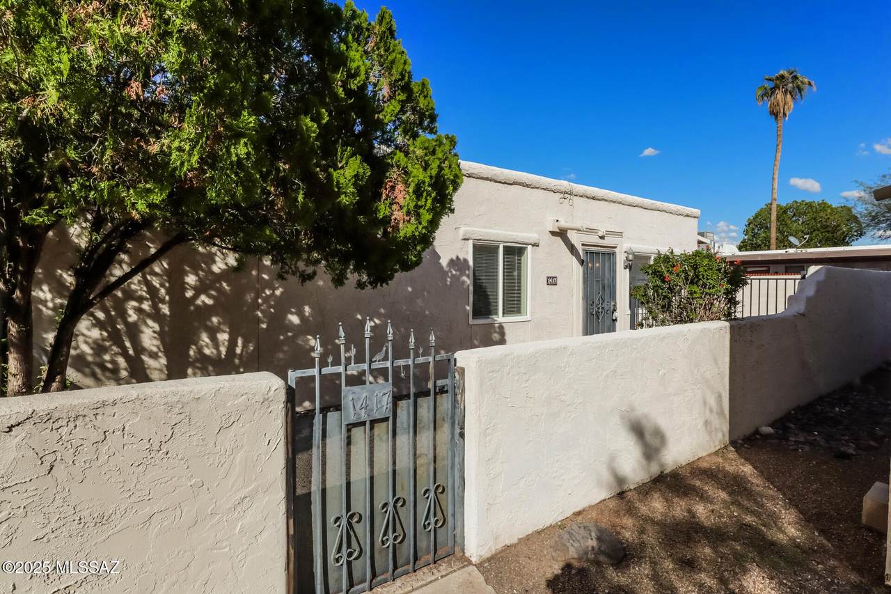 1417 Fort Lowell Road - Photo 1