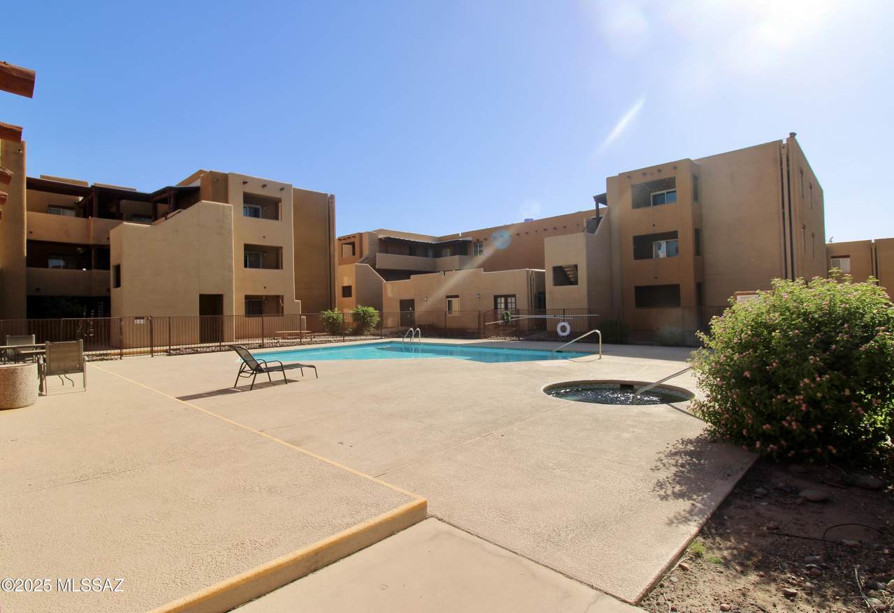 1810 Blacklidge Drive - Photo 1