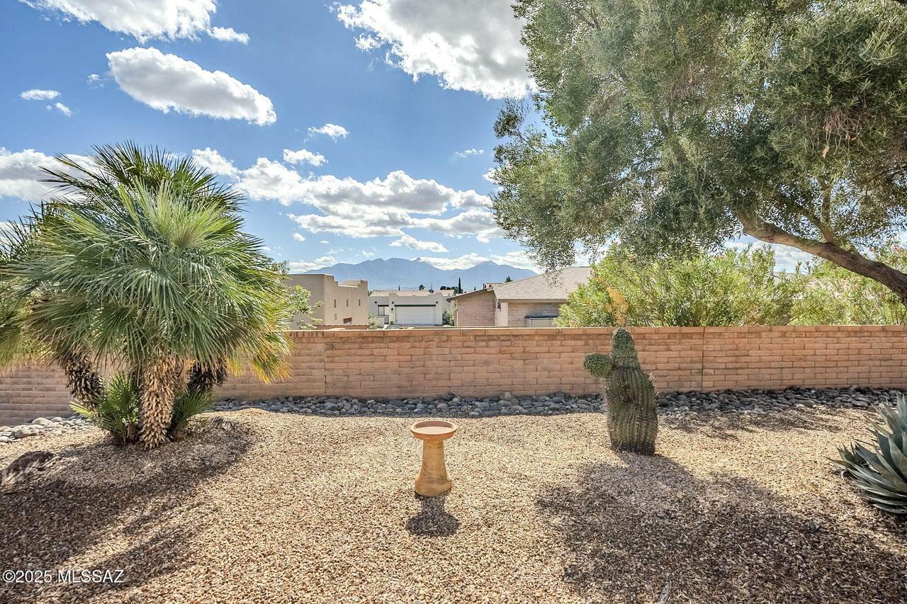 https://bt-photos.global.ssl.fastly.net/tucson/1280_boomver_1_22527786-2.jpg
