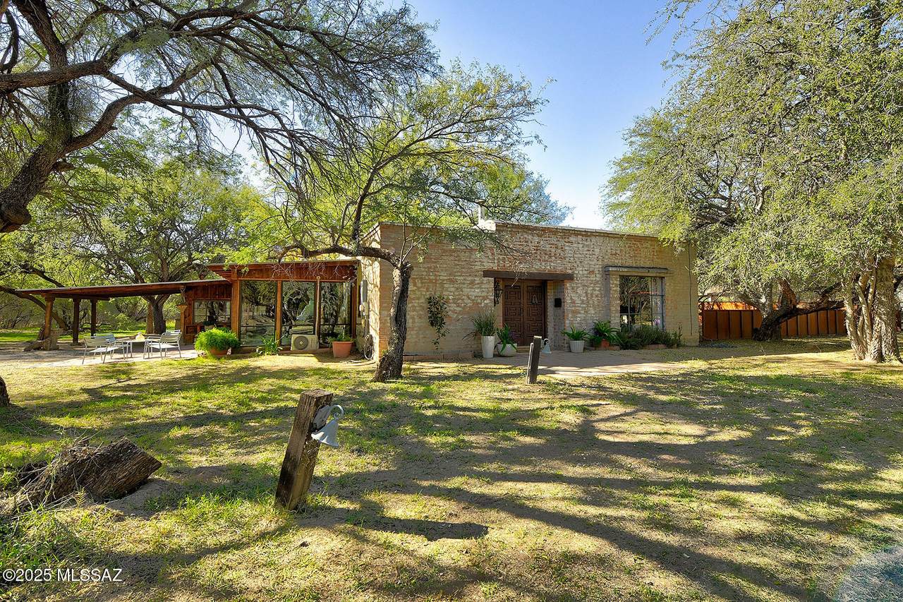 1771 King Street - Photo 1